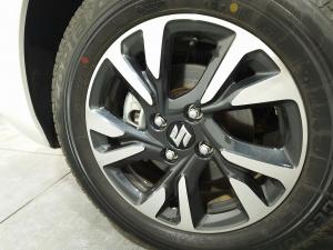 Suzuki Swift 1.2 GLX auto - Image 8