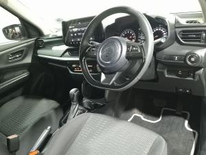 Suzuki Swift 1.2 GLX auto - Image 9