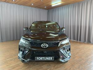 Toyota Fortuner 2.8GD-6 4x4 GR-Sport - Image 3