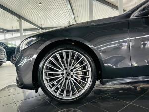 Mercedes-Benz C-Class C200 Avantgarde - Image 16