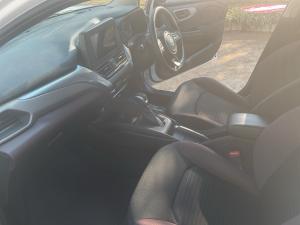 Toyota Starlet Cross 1.5 XS auto - Image 7