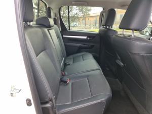Toyota Hilux 2.8GD-6 double cab 4x4 Raider auto - Image 16