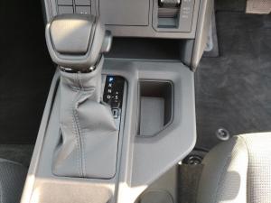 Toyota Hilux 2.8GD-6 double cab SRX 4x4 - Image 12