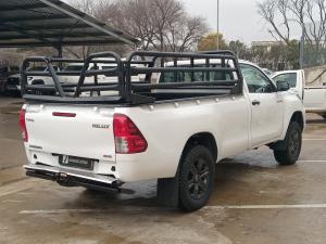 Toyota Hilux 2.4GD-6 single cab 4x4 Raider manual - Image 2