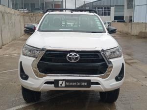 Toyota Hilux 2.4GD-6 single cab 4x4 Raider manual - Image 4