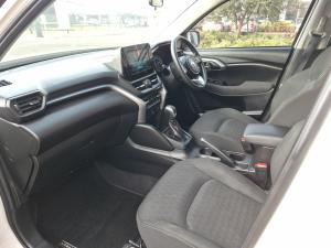 Toyota Urban Cruiser 1.5 XR auto - Image 7
