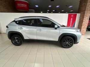 Toyota Starlet Cross 1.5 XS manual - Image 3