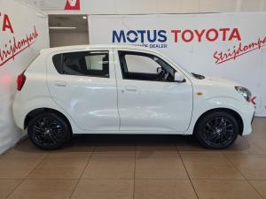 Toyota Vitz 1.0 XR manual - Image 3
