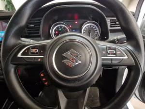 Suzuki Ertiga 1.5 GL manual - Image 8