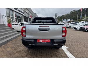 Toyota Hilux 2.8GD-6 double cab 4x4 Raider auto - Image 5