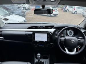 Toyota Hilux 2.8GD-6 double cab 4x4 Raider auto - Image 6