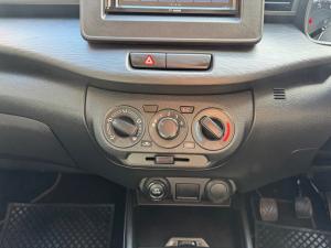 Toyota Rumion 1.5 S - Image 13