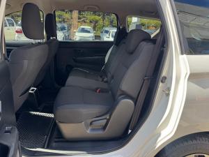 Toyota Rumion 1.5 S - Image 15