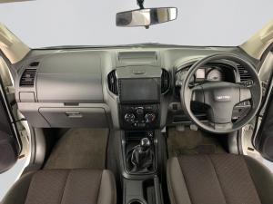 Isuzu D-MAX 250 HO HI-RIDE D/C - Image 20