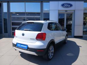 Volkswagen Polo Vivo hatch 1.6 Maxx - Image 7