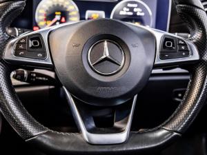 Mercedes-Benz E-Class E220d coupe - Image 20
