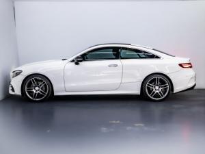 Mercedes-Benz E-Class E220d coupe - Image 5