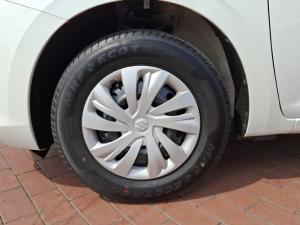 Suzuki Swift 1.2 GL - Image 9