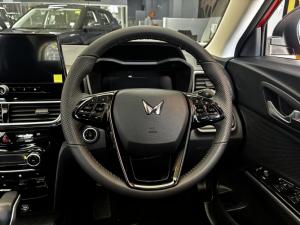 Mahindra XUV 3XO 1.2T AX5 auto - Image 11