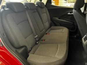 Mahindra XUV 3XO 1.2T AX5 auto - Image 6