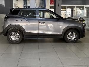 Mahindra XUV 3XO 1.2T MX2 auto - Image 2
