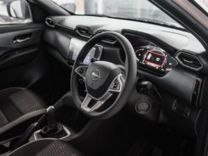 Nissan Magnite 1.0 Visia auto - Image 15