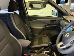 Nissan Magnite 1.0 Visia auto - Image 9