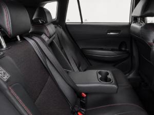 Toyota Corolla Cross 1.8 GR-Sport - Image 8