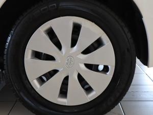 Toyota Corolla Quest 1.8 Exclusive auto - Image 27