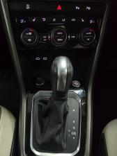 Volkswagen T-Roc 2.0TSI 4Motion R-Line - Image 7