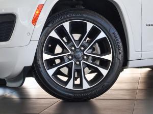 Jeep Grand Cherokee L 3.6 4x4 Overland - Image 3