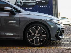 Volkswagen Golf 1.4TSI R-Line Plus - Image 11