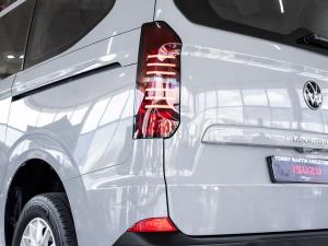 Volkswagen Transporter 2.0TDI Kombi SWB Basic - Image 25