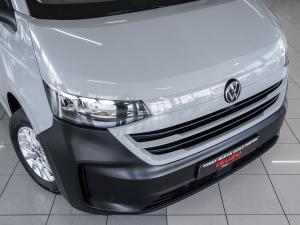 Volkswagen Transporter 2.0TDI Kombi SWB Basic - Image 4