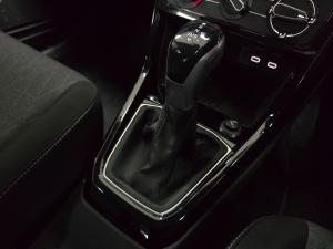 Volkswagen T-Cross 1.0TSI auto - Image 8