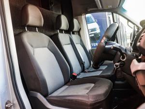 Volkswagen Crafter 50 2.0TDi 103KW XlwbP/V - Image 12