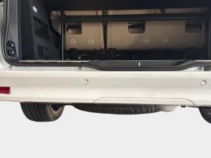 Mercedes-Benz V-Class V300d Exclusive - Image 17