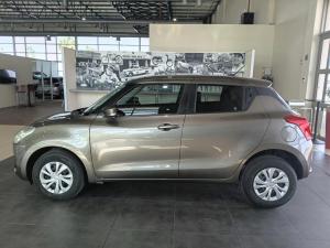 Suzuki Swift 1.2 GLX auto - Image 5