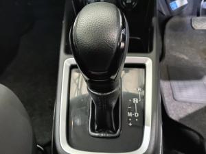 Suzuki Swift 1.2 GLX auto - Image 9