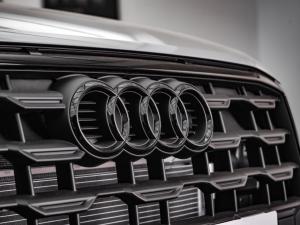 Audi Q2 35TFSI Black Edition - Image 4