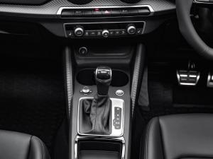 Audi Q2 35TFSI Black Edition - Image 13