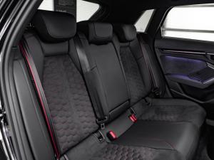 Audi RS3 Sportback quattro Carbon Edition - Image 13