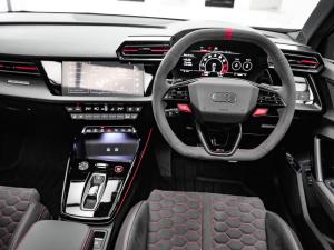 Audi RS3 Sportback quattro Carbon Edition - Image 18