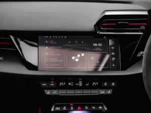 Audi RS3 Sportback quattro Carbon Edition - Image 19