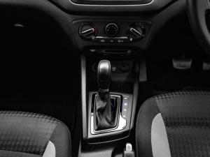 Hyundai i20 1.4 Motion auto - Image 14