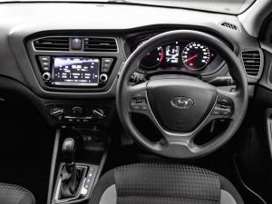 Hyundai i20 1.4 Motion auto - Image 16