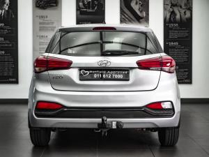 Hyundai i20 1.4 Motion auto - Image 23