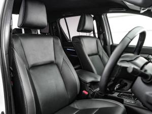 Toyota Hilux 2.8GD-6 double cab Legend RS auto - Image 10
