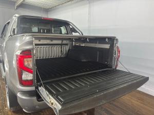 Nissan Navara 2.5DDTi double cab LE - Image 8