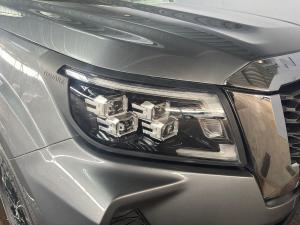 Nissan Navara 2.5DDTi double cab LE - Image 9
